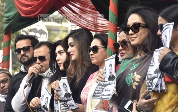 নৌকার প্রচারে রিয়াজ-তারিন-অপু-মাহিরা নৌকার প্রচারে রিয়াজ-তারিন-অপু-মাহিরা