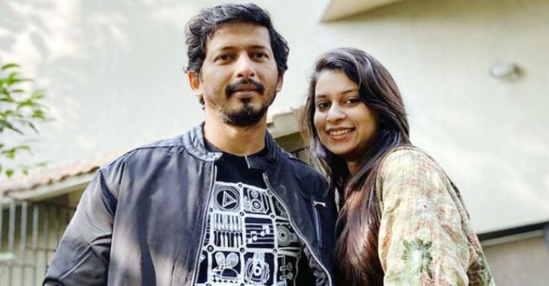 স্ত্রীকে নিয়ে অর্ণবের আড্ডা