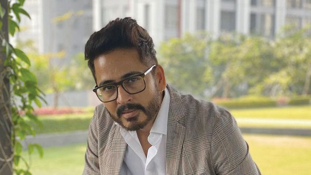 অমিত শাহের সভায় বিজেপি-তে যোগ দিচ্ছেন অভিনেতা হিরণ অমিত শাহের সভায় বিজেপি-তে যোগ দিচ্ছেন অভিনেতা হিরণ