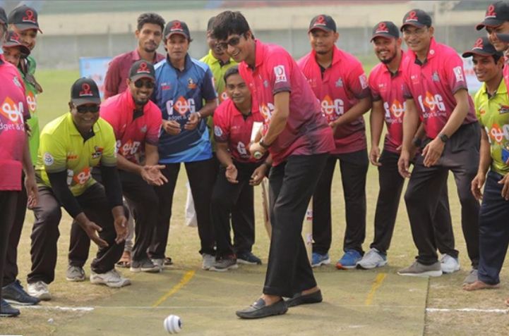 চাঁদপুরে মাস্টার্স ক্রিকেট কার্নিভাল অনুষ্ঠিত