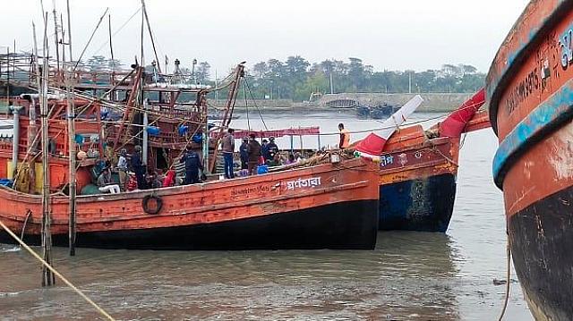 ৬১ জেলেকে ভারতে পুশব্যাক ৬১ জেলেকে ভারতে পুশব্যাক