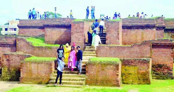 প্রত্নতাত্ত্বিক স্থানসহ কুমিল্লার সব বিনোদন কেন্দ্র বন্ধ ঘোষণা প্রত্নতাত্ত্বিক স্থানসহ কুমিল্লার সব বিনোদন কেন্দ্র বন্ধ ঘোষণা