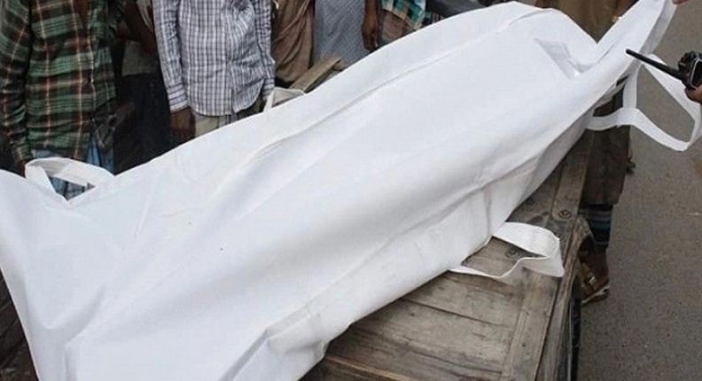 পায়ের যন্ত্রণায় ফাঁস দিয়ে যুবকের আত্মহত্যা পায়ের যন্ত্রণায় ফাঁস দিয়ে যুবকের আত্মহত্যা
