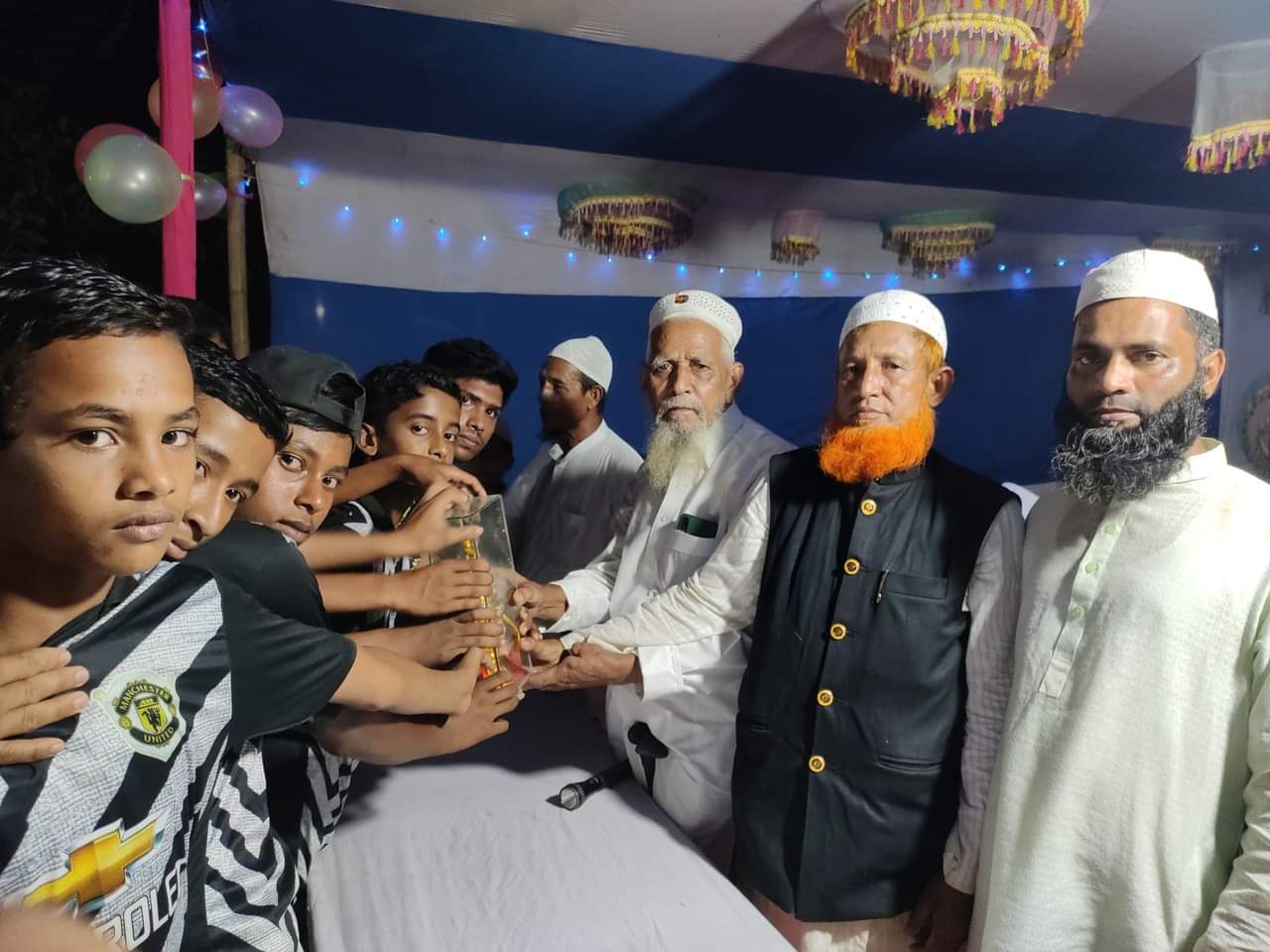 বুড়িচংয়ে শট বাউন্ডারি ক্রিকেট টুনার্মেন্ট ফাইনাল খেলা অনুষ্টিত বুড়িচংয়ে শট বাউন্ডারি ক্রিকেট টুনার্মেন্ট ফাইনাল খেলা অনুষ্টিত