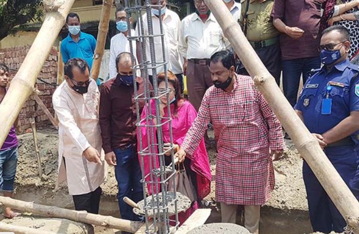 ডোমারে শহীদ মিনার নির্মাণ কাজ উদ্বোধন ডোমারে শহীদ মিনার নির্মাণ কাজ উদ্বোধন