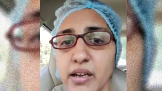 এমন পরিস্থিতি আগে কখনও দেখিনি: কান্নায় ভেঙে পড়লেন চিকিৎসক এমন পরিস্থিতি আগে কখনও দেখিনি: কান্নায় ভেঙে পড়লেন চিকিৎসক