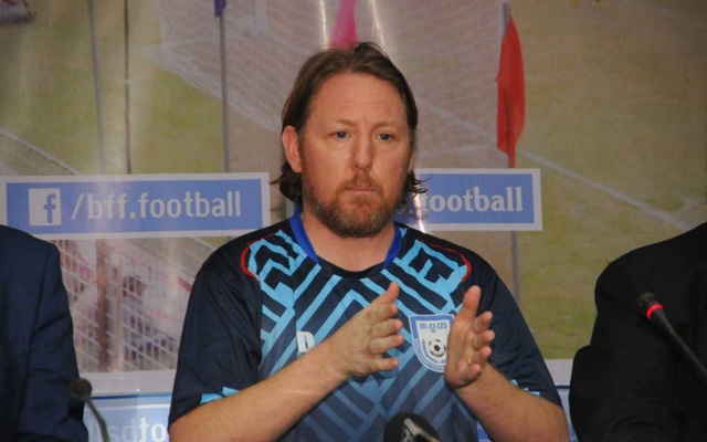 ছুটি কাটিয়ে সোমবার ঢাকায় আসছেন জেমি