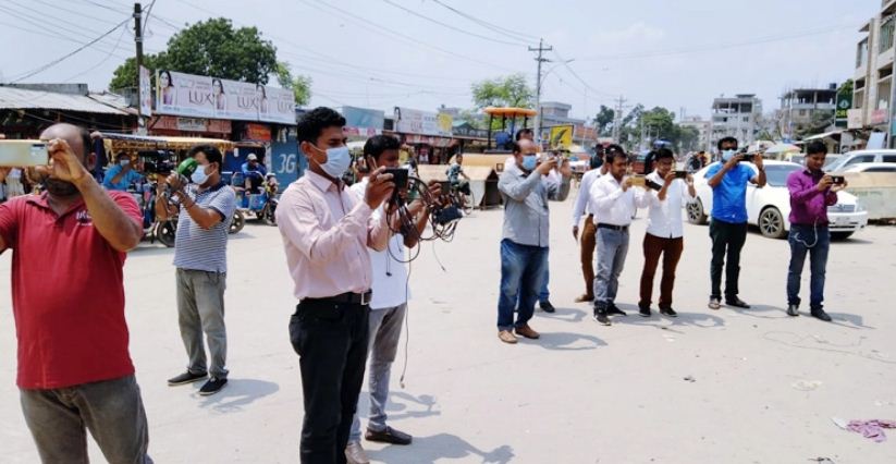 রোজিনার জামিন, কারা ফটকে জড়ো হচ্ছেন সাংবাদিকরা 