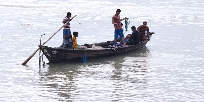 পদ্মায় গোসলে নেমে নিখোঁজ বৃদ্ধ 