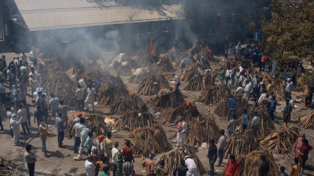 করোনায় উপার্জনক্ষম ব্যক্তির মৃত্যু হলে পেনশন দেবে ভারত