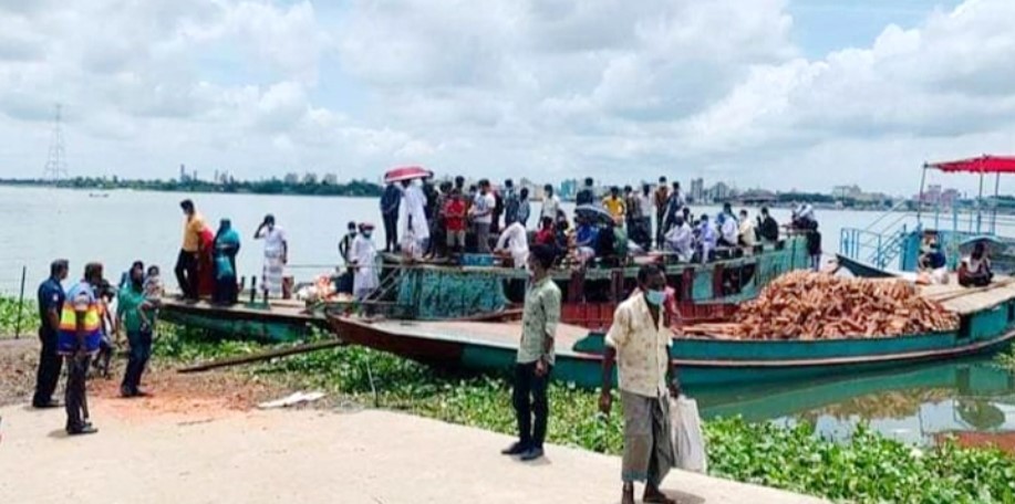 লকডাউনে সাউন্ডবক্স বাজিয়ে আনন্দ ভ্রমণ, ভৈরবে ১১ জনকে অর্থদণ্ড