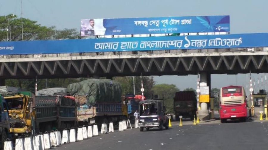 ২৪ ঘণ্টায় বঙ্গবন্ধু সেতুতে ৩৮ হাজার যানবাহন পারাপার