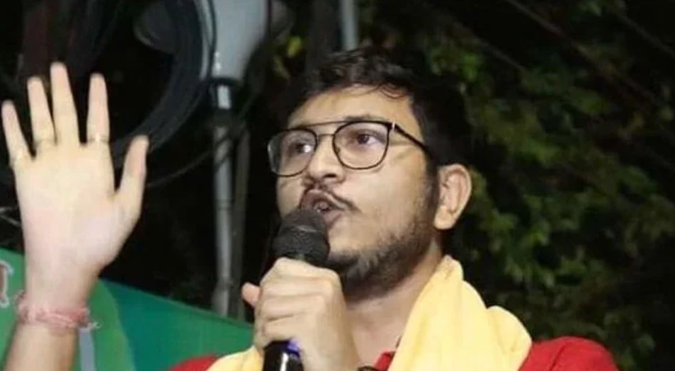 তৃণমূলের জনপ্রিয় নেতা দেবাংশু গ্রেফতার তৃণমূলের জনপ্রিয় নেতা দেবাংশু গ্রেফতার