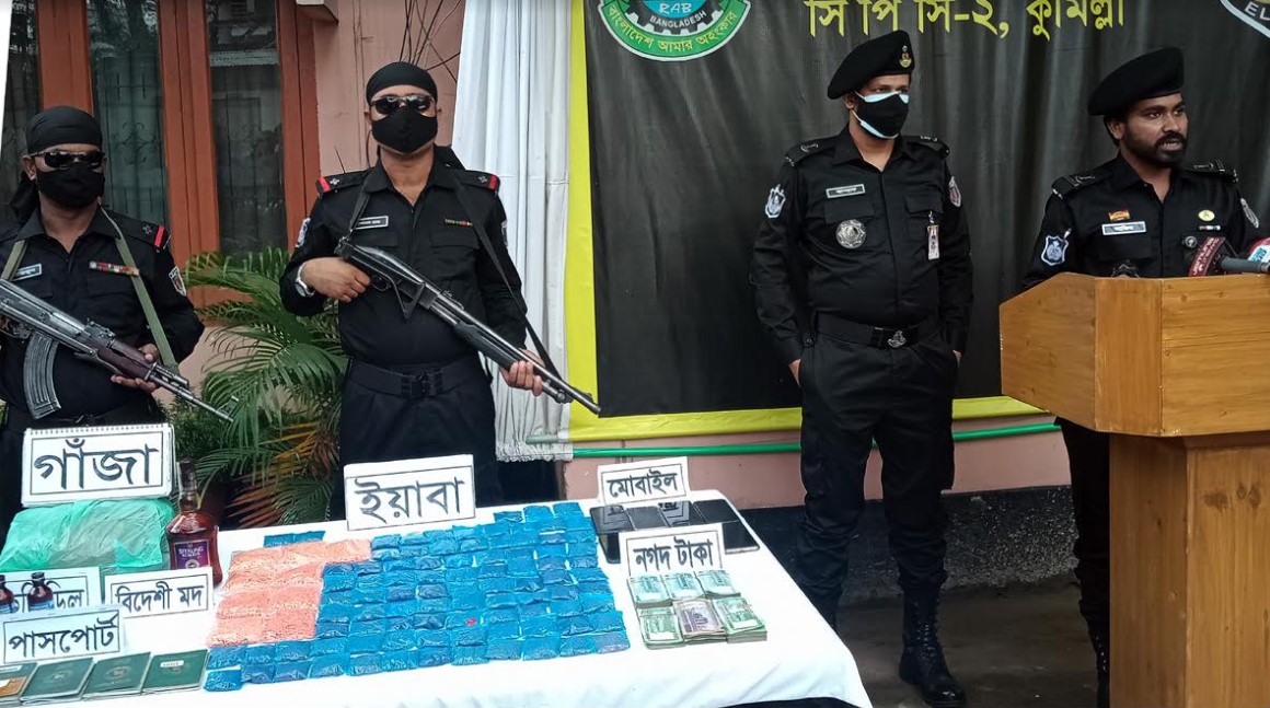 কুমিল্লায় বিপুল পরিমাণ ইয়াবাসহ ৬ মাদক কারবারী গ্রেফতার