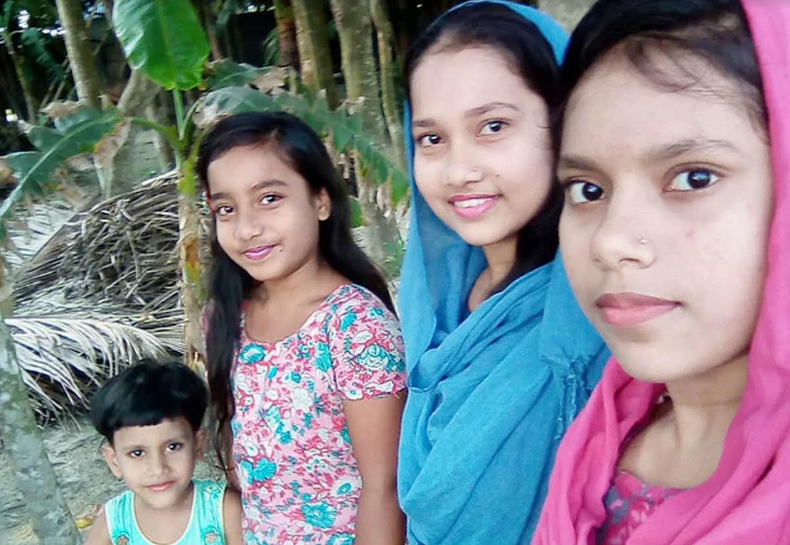 নাঙ্গলকোটে বাবার সঙ্গে অভিমান: ৬ দিনেও বাড়ি ফেরেনি চার বোন নাঙ্গলকোটে বাবার সঙ্গে অভিমান: ৬ দিনেও বাড়ি ফেরেনি চার বোন