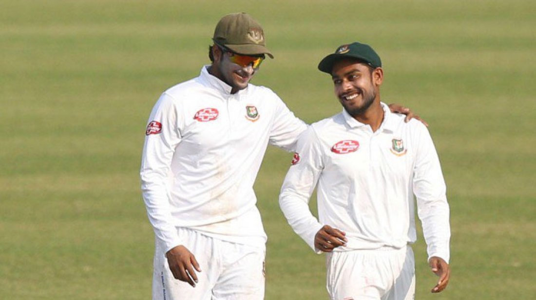 অধিনায়কত্বের প্রশ্নে সাকিবকেই সেরা মনে করেন মিরাজ