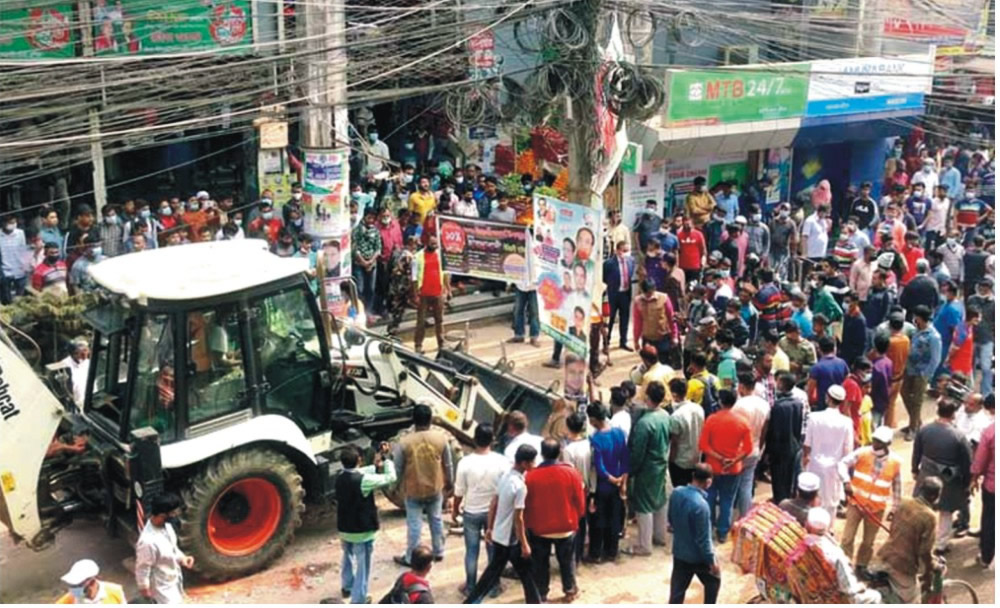 দখলদার উচ্ছেদের স্থায়ী ফল চান কুমিল্লাবাসী