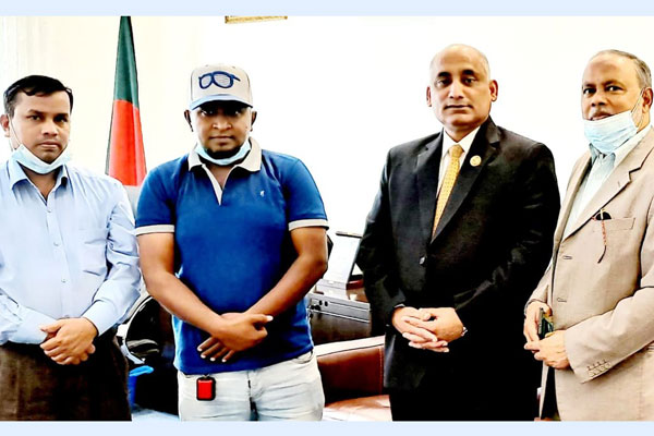 কুয়েত প্রবাসীদের পাশে থাকবেন রাষ্ট্রদূত