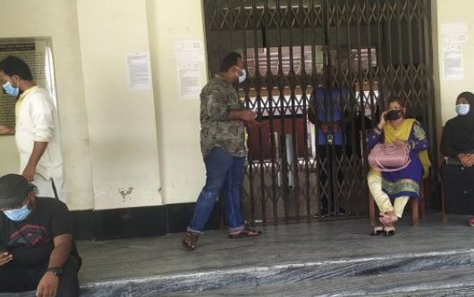 ৩ ঘণ্টার ব্যবধানে রাবির প্রশাসন ভবনে ফের তালা