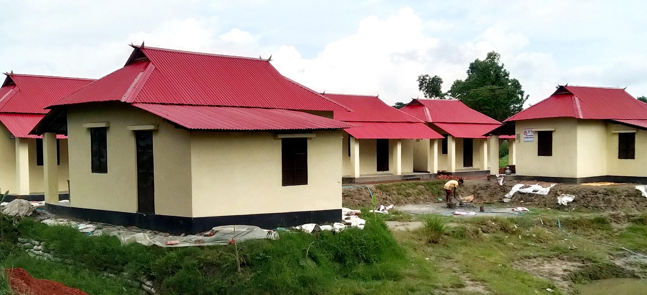 চান্দিনায় প্রধানমন্ত্রীর জমি ও ঘর উপহার পেলো ৫৩ পরিবার