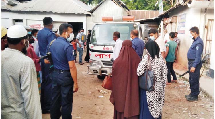 বিক্রিত সম্পত্তি বুঝিয়ে না দেয়ায় লাশ দাফনে বাঁধা