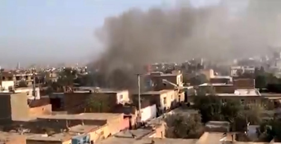 আত্মঘাতী হামলাকারীকে রুখতেই কাবুলে রকেট হামলা!