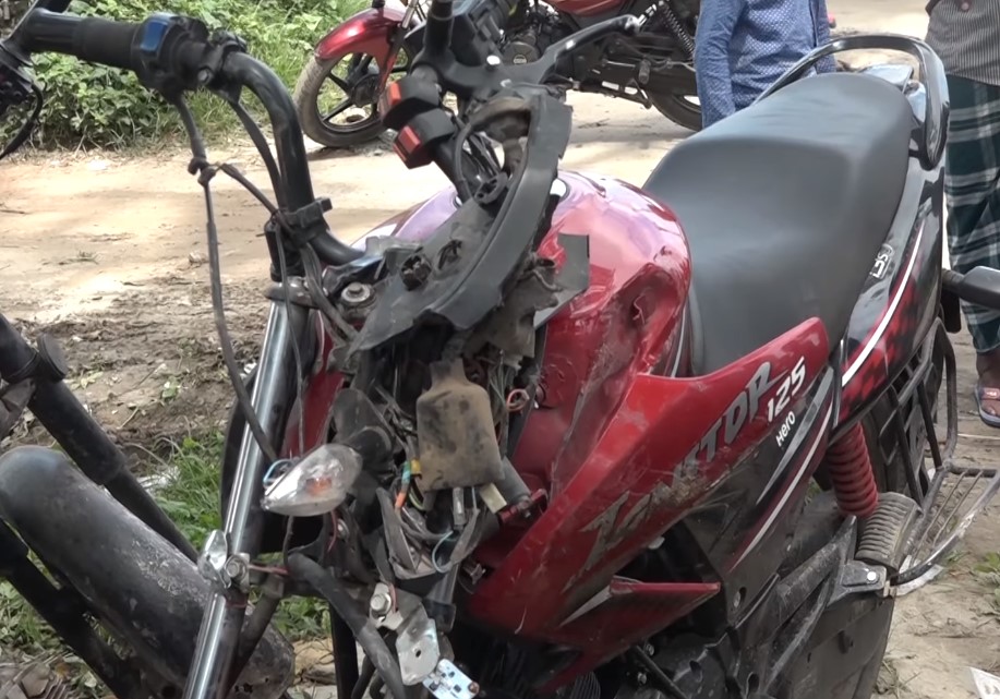 কুমিল্লায় গাড়িচাপায় মোটরসাইকেল আরোহী নিহত