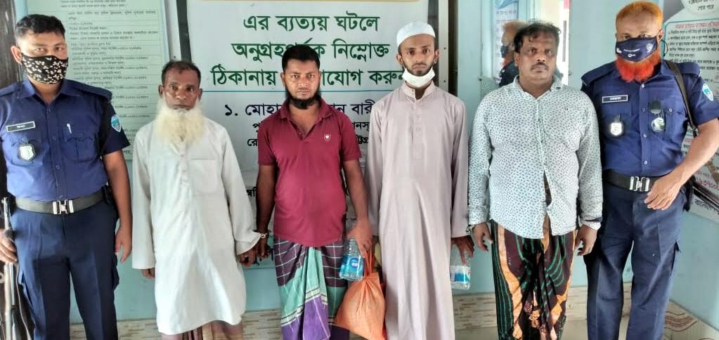 কুমিল্লা সদর দক্ষিণে চার পলাতক আসামী গ্রেফতার