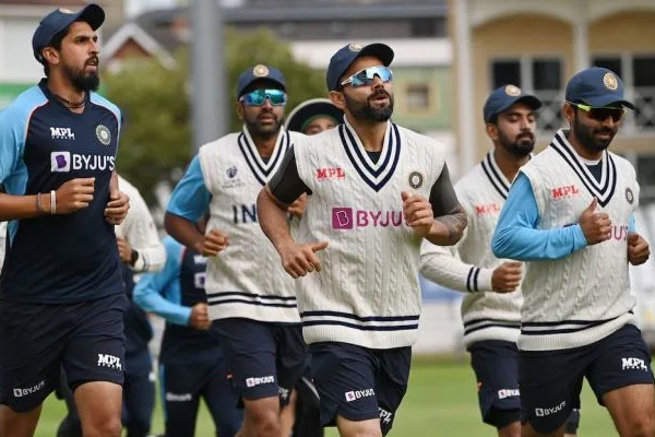 ফের কোভিডের হানা ভারতীয় দলে, বন্ধ অনুশীলন