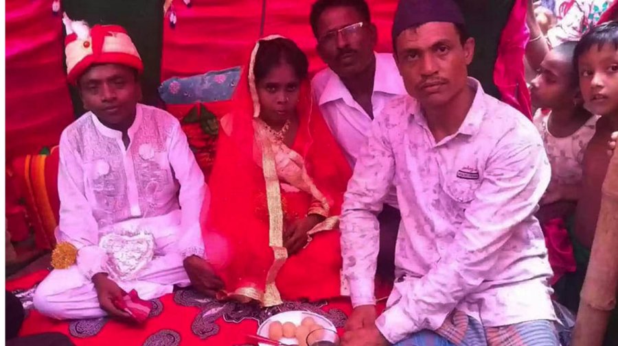 যশোরে তিন ফুট উচ্চতার বর-কনের ধুমধামে বিয়ে