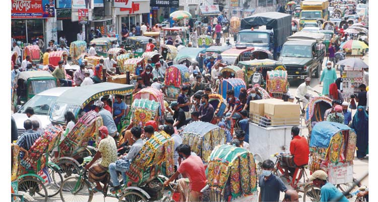 কুমিল্লায় কমছে সংক্রমণ বাড়ছে উদাসীনতা
