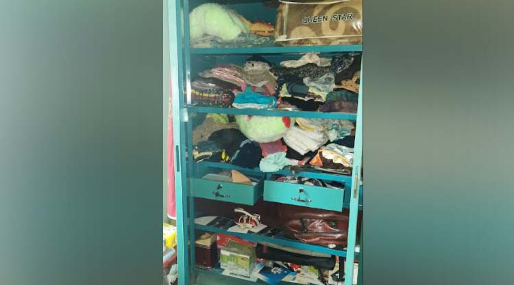 চান্দিনা উপজেলা সদরে দুর্ধর্ষ ডাকাতি; হাত-পা বেঁধে ৪ লক্ষাধিক টাকার মালামাল লুট