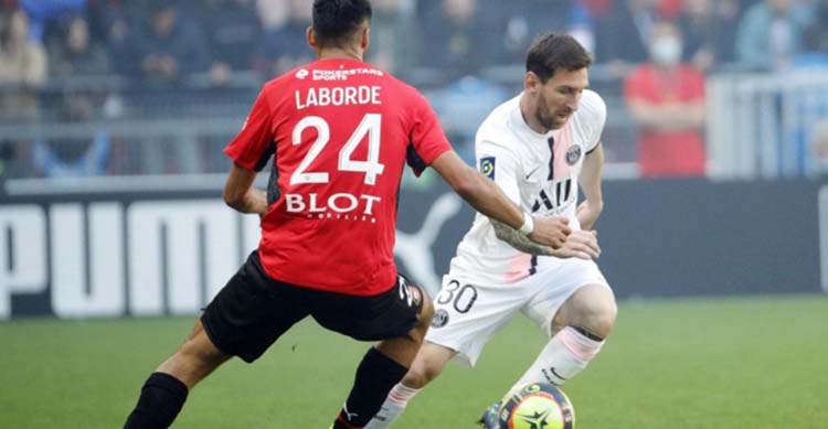 গোল বারে মেসির ফ্রি কিক, হেরেই গেলো পিএসজি