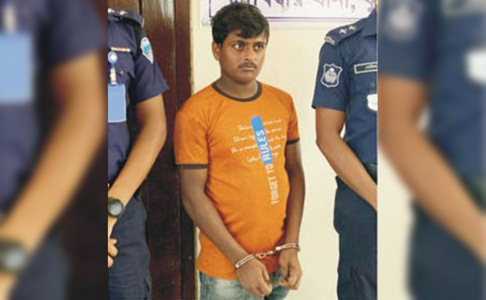 দেবিদ্বারে ধর্ষণে অন্ত:সত্ত্বা কিশোরী যুবক গ্রেপ্তার