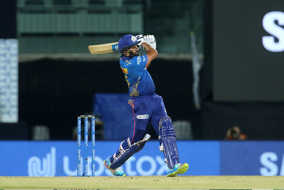 টি-টোয়েন্টি: প্রথম ভারতীয় হিসেবে যে রেকর্ড গড়লেন রোহিত