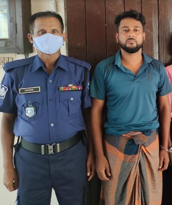 সাড়ে ৩ কোটি টাকা নিয়ে পালিয়েছিলেন তিনি 