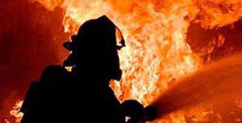 মতিঝিলে এনসিটিবি ভবনে আগুন