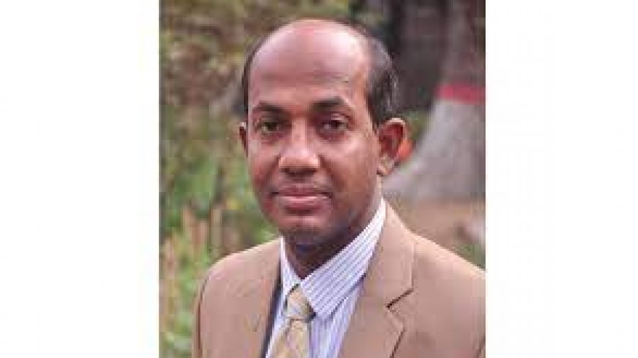 বিশ্বসেরা গবেষকদের তালিকায় কুবির কোষাধ্যক্ষ ড. আসাদুজ্জামান