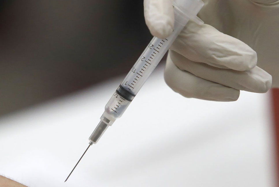 জরুরি ভিত্তিতে চীন থেকে কেনা হচ্ছে ৯ কোটি সিরিঞ্জ