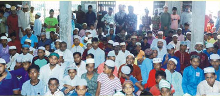 কুমিল্লায় যথাযোগ্য মর্যাদায় পবিত্র জশনে জুলুছ ঈদে-এ মিলাদু নবী (সঃ) উদযাপন