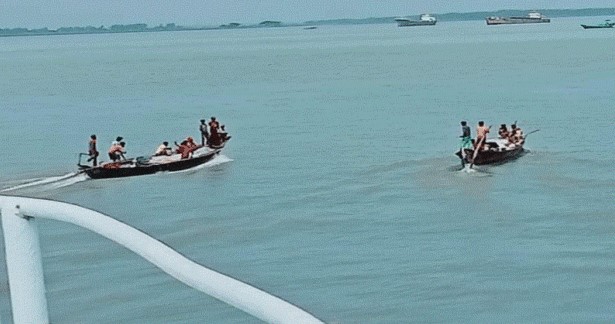 ইলিশ রক্ষায় চাঁদপুরে ৩৭৩ অভিযান