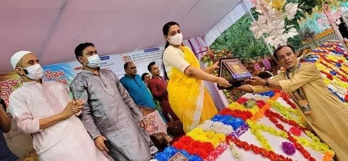 লালমাইয়ে কঠিন চীবর দানোৎসব ও বৌদ্ধ ধর্মীয় সন্মেলন অনুষ্ঠিত 