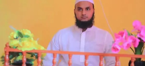 এক মাসেও খোঁজ মেলেনি মাদ্রাসা শিক্ষক মহিবুল্লাহর