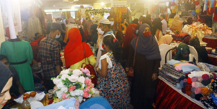 কুমিল্লা গার্লস মার্কেটের উদ্যোগে শুরু হয়েছে গ্র্যান্ড এক্সিবিশন-২০২১