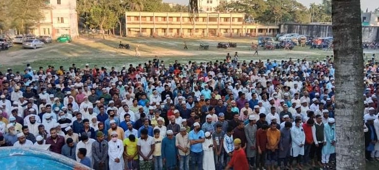 লালমাইয়ে ছাত্রলীগ নেতার জানাজায় জনতার ঢল