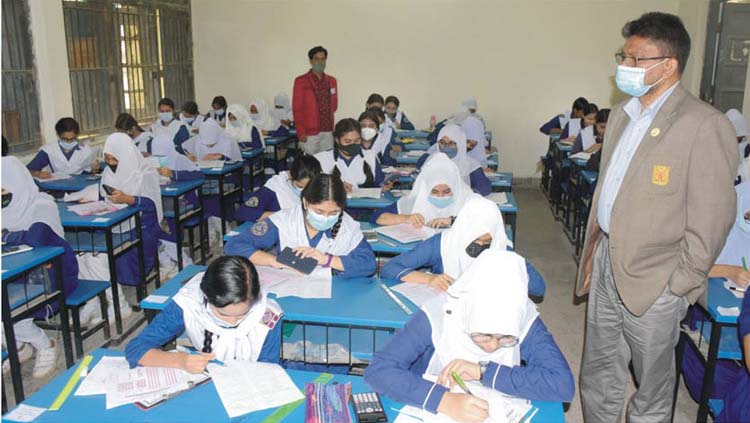 এসএসসির প্রথম দিনে কুমিল্লা বোর্ডে অনুপস্থিত ৬০৭ জন