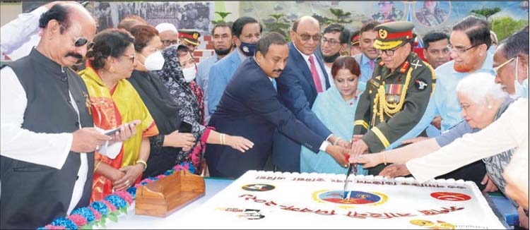 কুমিল্লায় সশস্ত্র বাহিনী দিবস উদযাপন