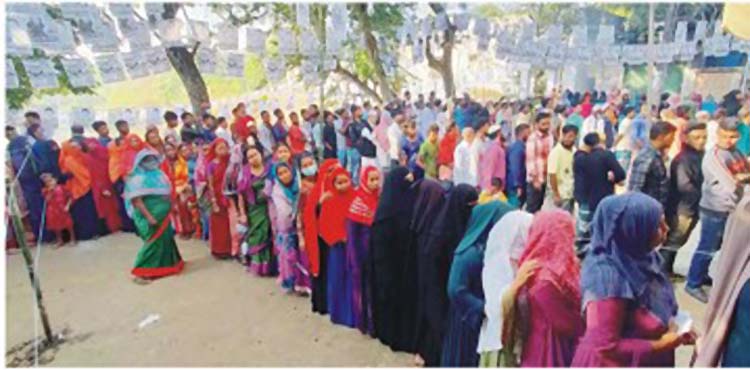  উৎকণ্ঠা ছাপিয়ে শান্তিপূর্ণ ভোট কুমিল্লায়