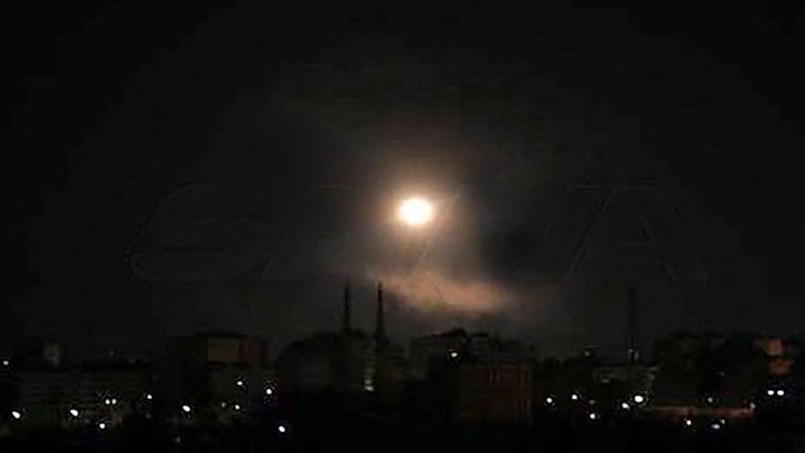 সিরিয়ার বন্দরে ইসরাইলের বিরল বিমান হামলা