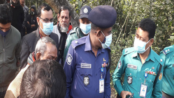 কবর খুঁড়ে তোলা হলো ড. সেলিমের লাশ